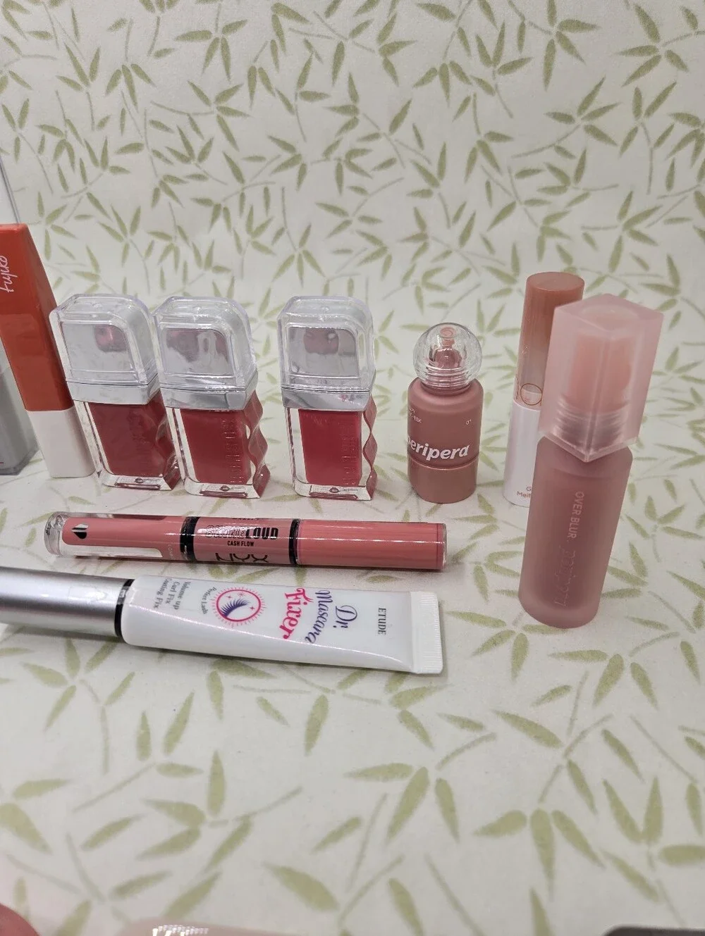 Set Of 15 Korean Pink And Peach Lipgloss, Blush, Eyeshadows Tower 28